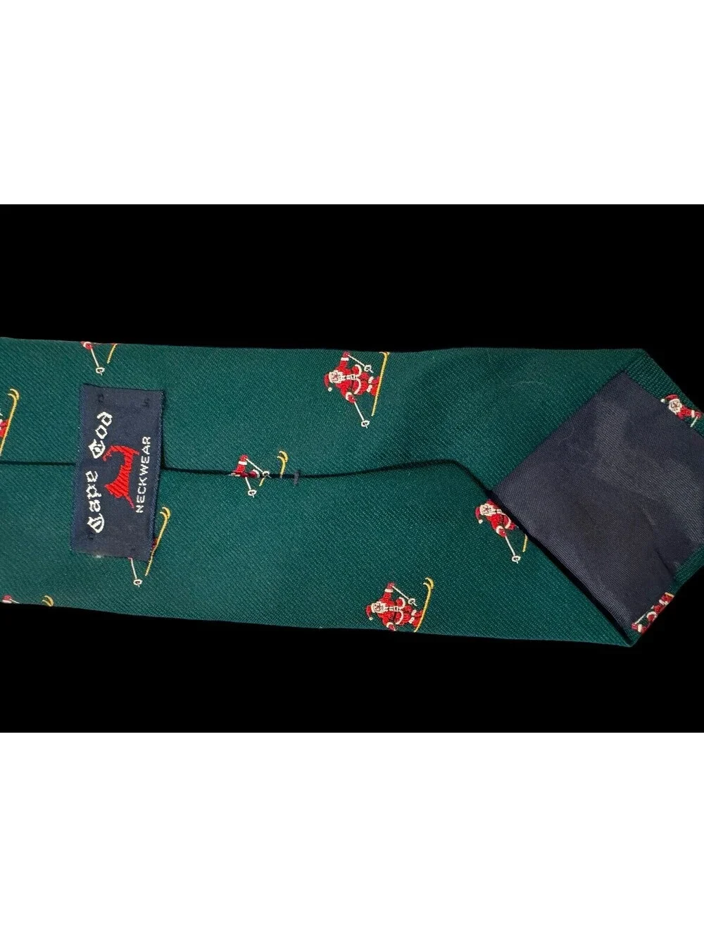 Vintage Cape Cod Neckware Skiing Santa Tie